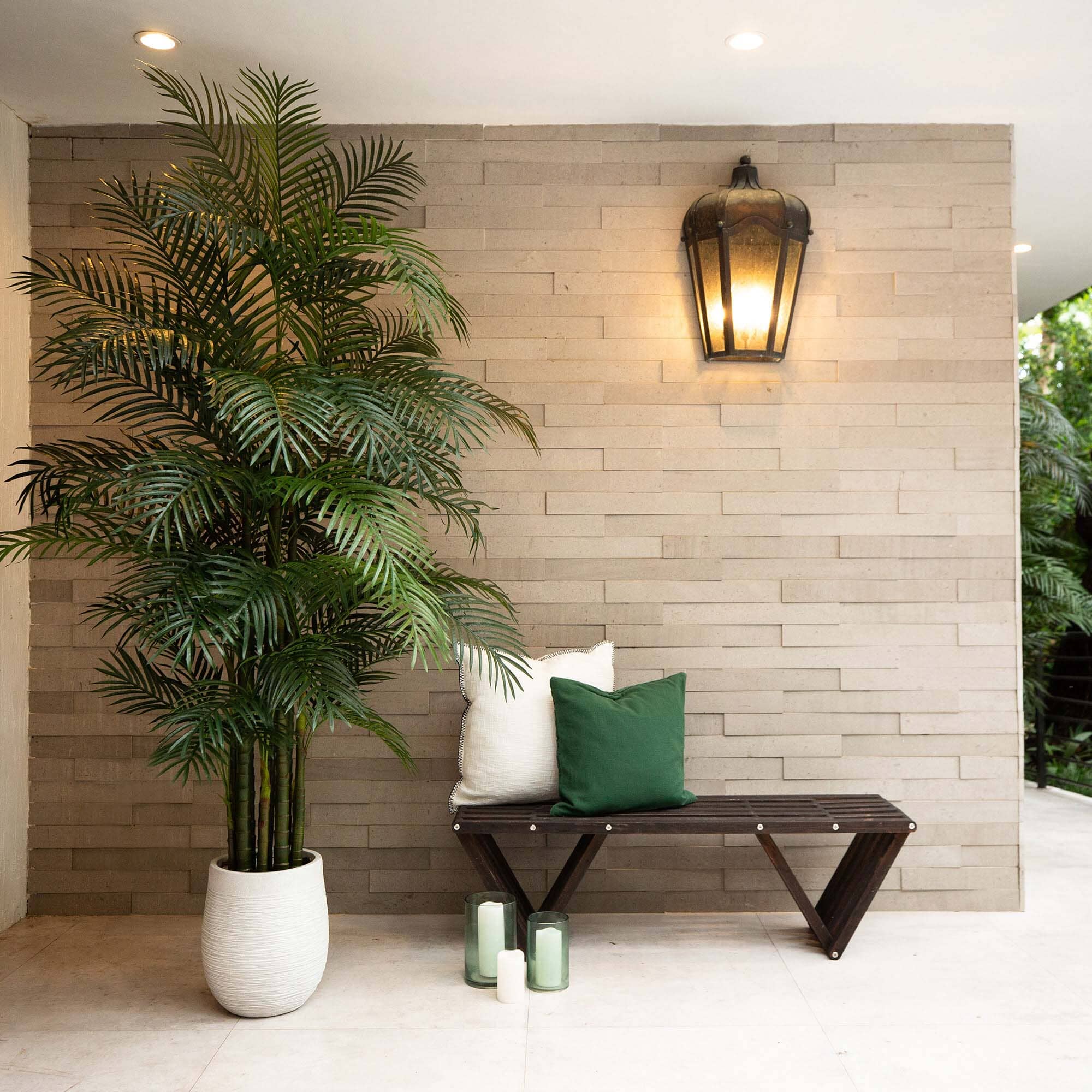 Coastal Contemporary Floral & Greenery