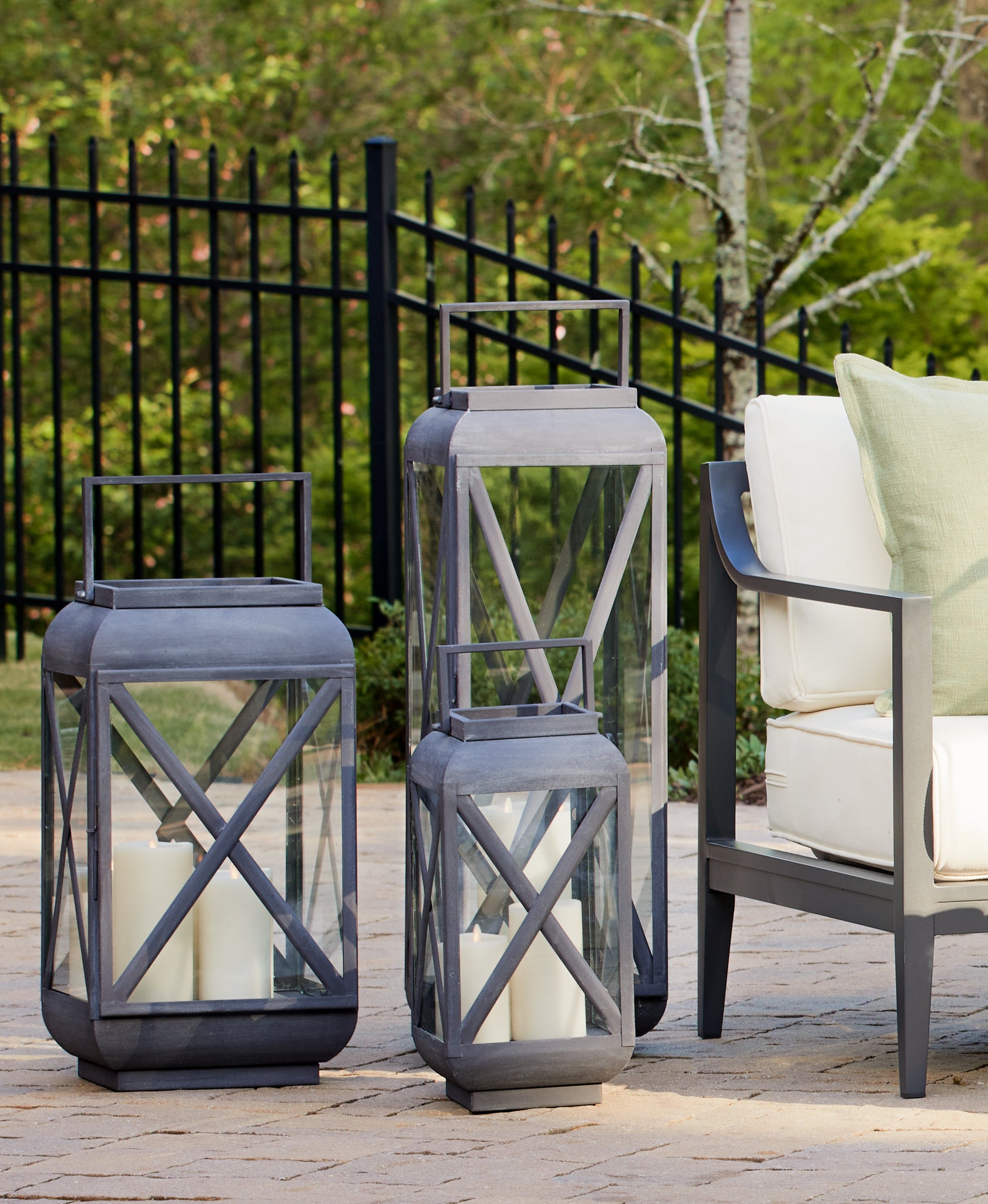 TERRAZZA OUTDOOR LANTERN SMALL