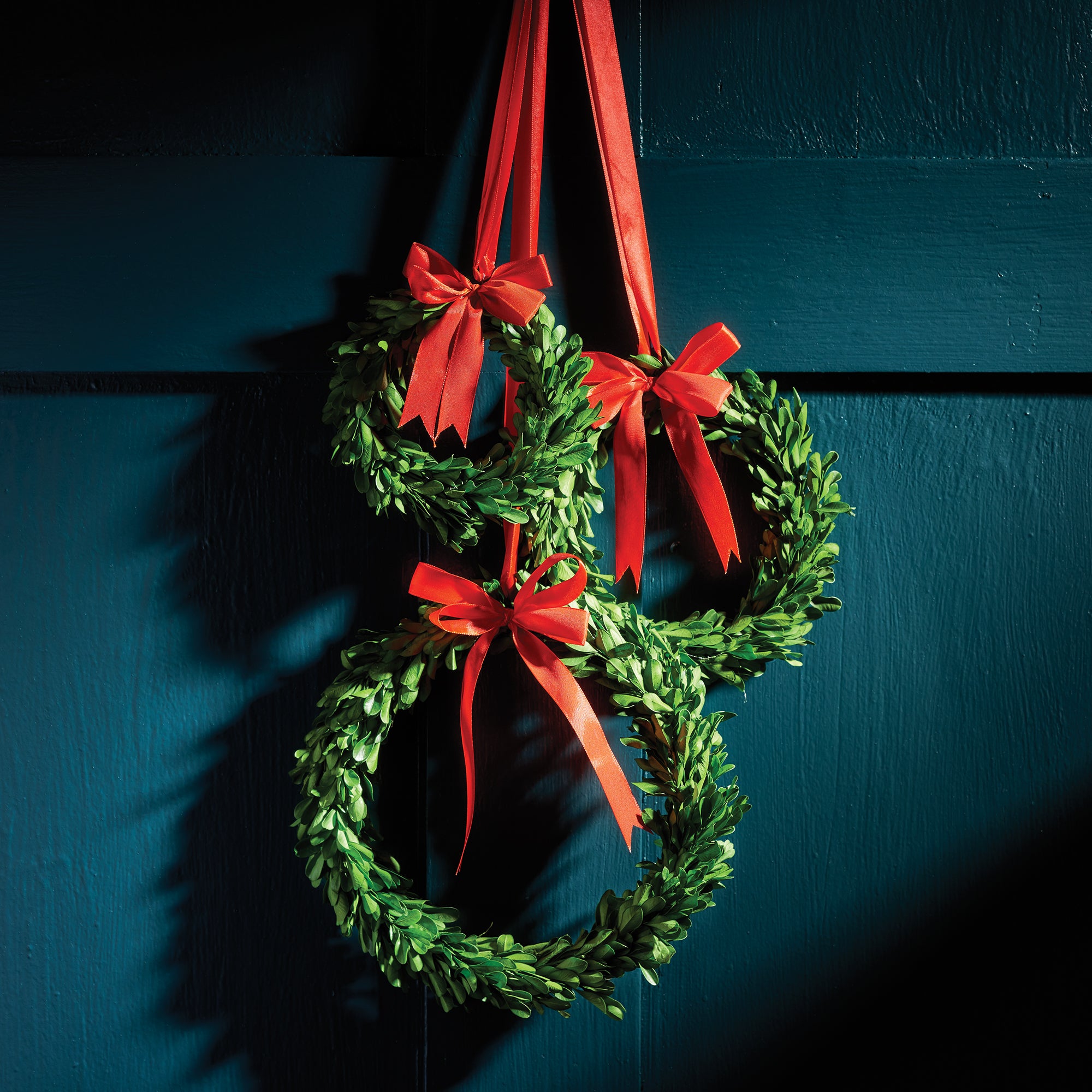 BOXWOOD WREATHS WITH RED RIBBONS, SET OF 3