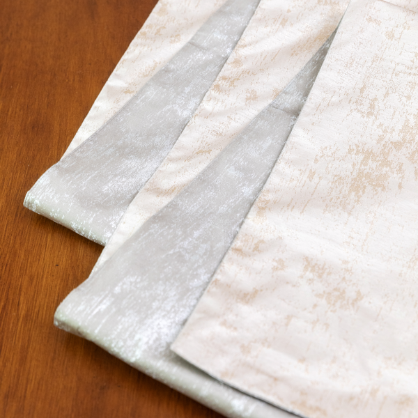 Reversible Metallic Grain Table Runner