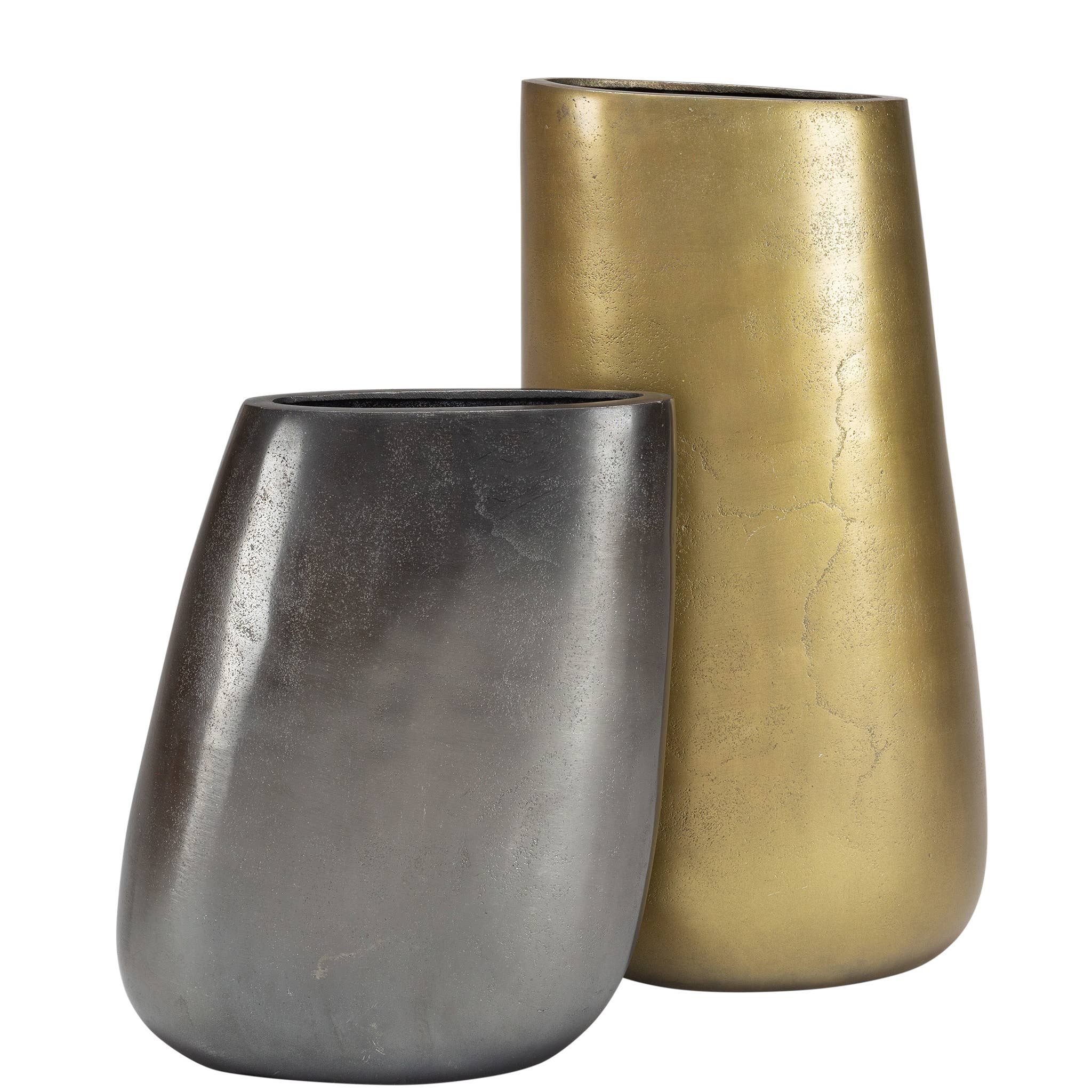 Quakemore Vases - 2 Sizes