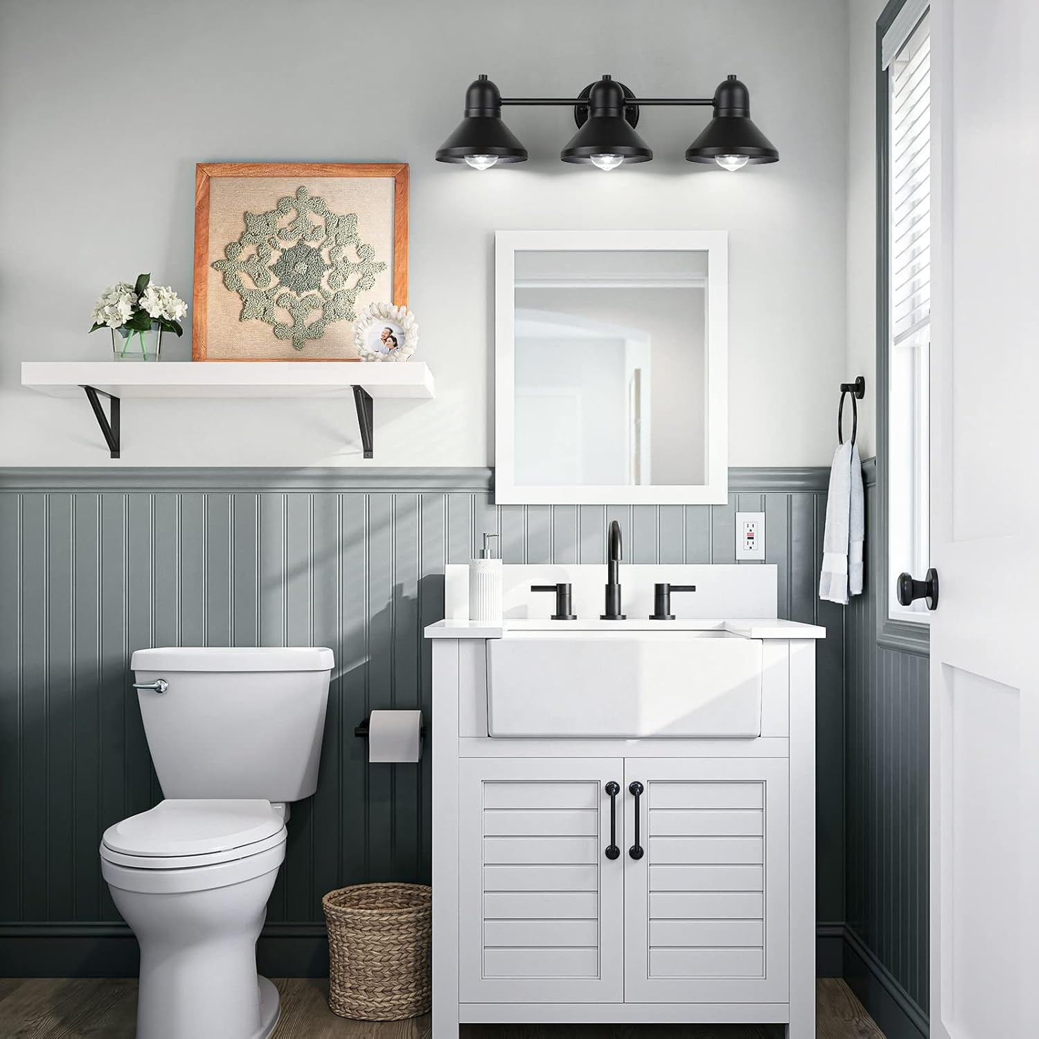 Matte Black Metal Bathroom Vanity Light