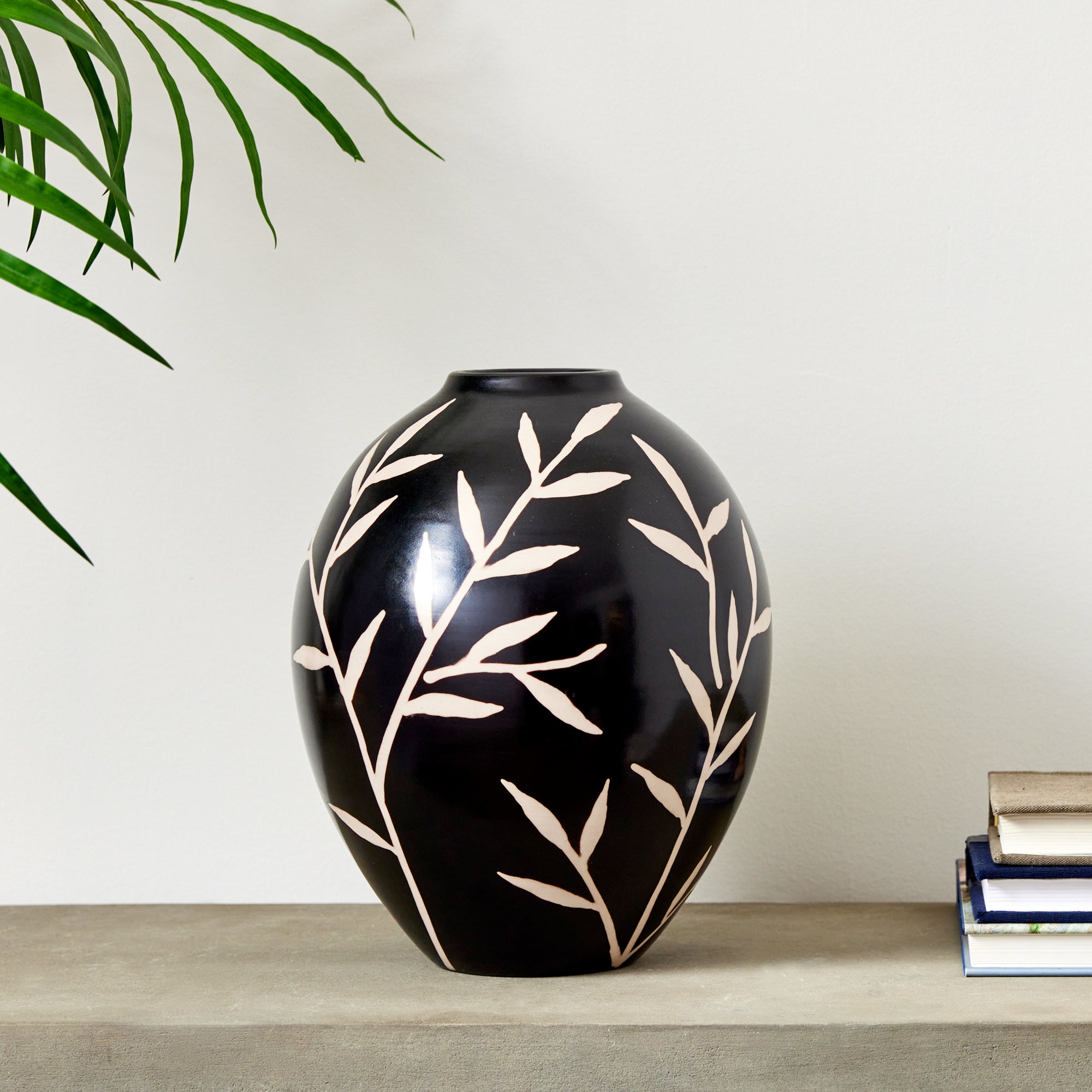 DAYANA VASE LARGE