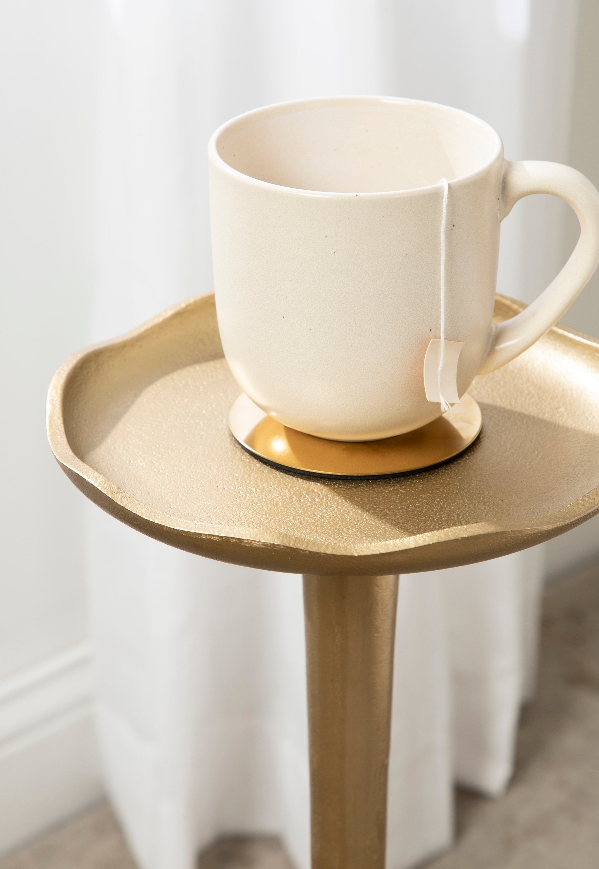 Alessia Round Drink Table