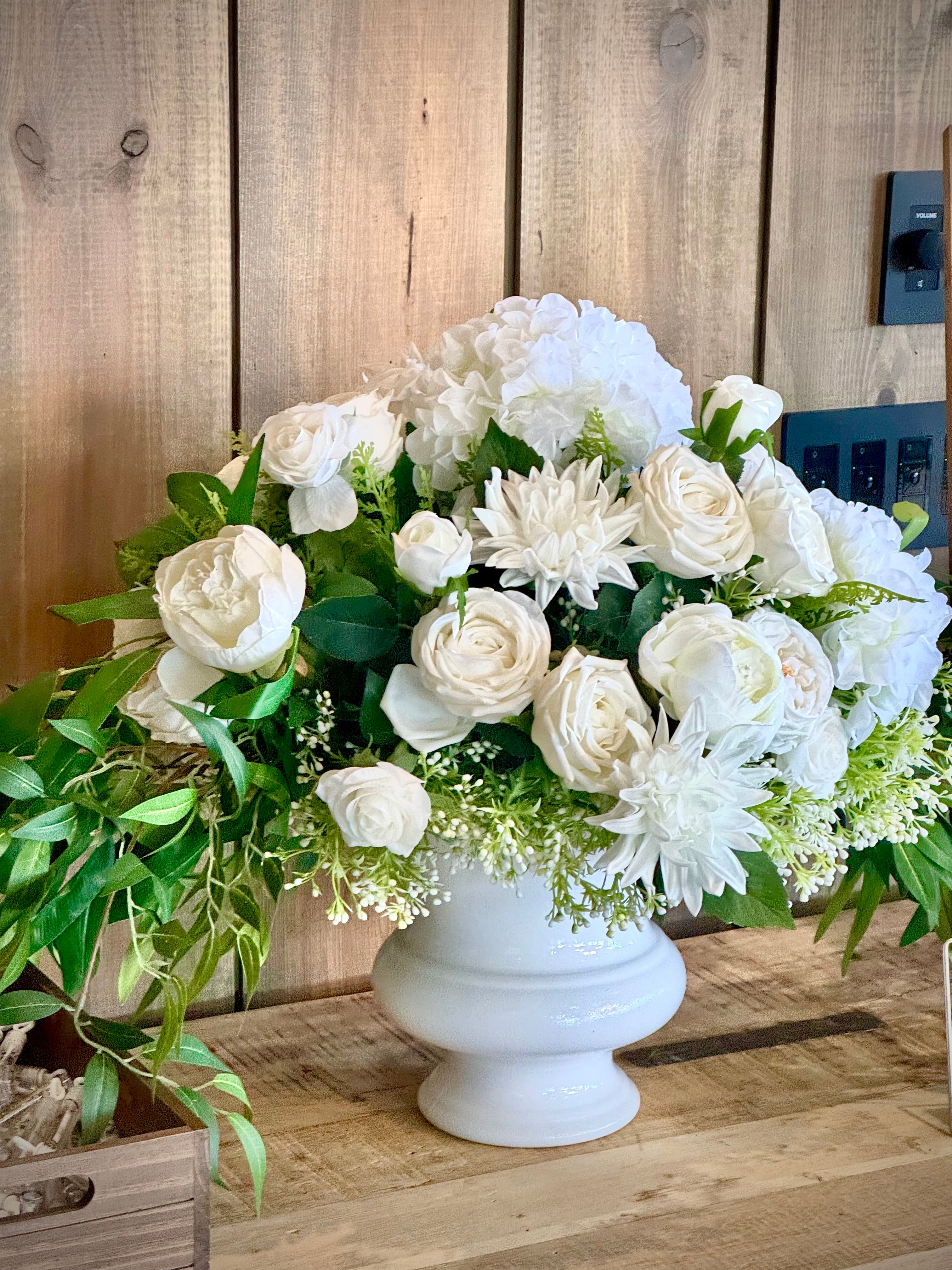 Hydrangea, Dahlia & Rose Wedding Arrangement - Medium