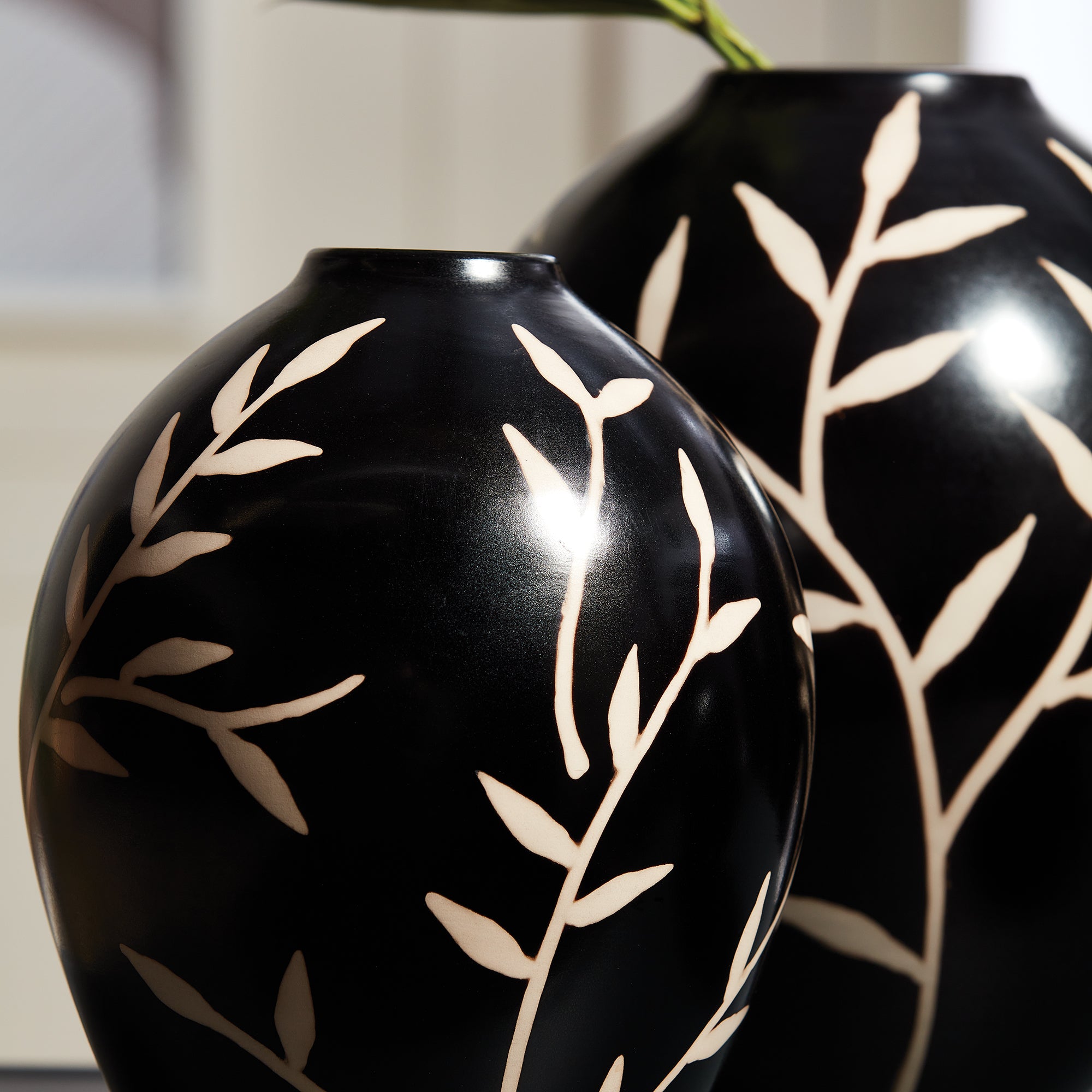 DAYANA VASE MEDIUM