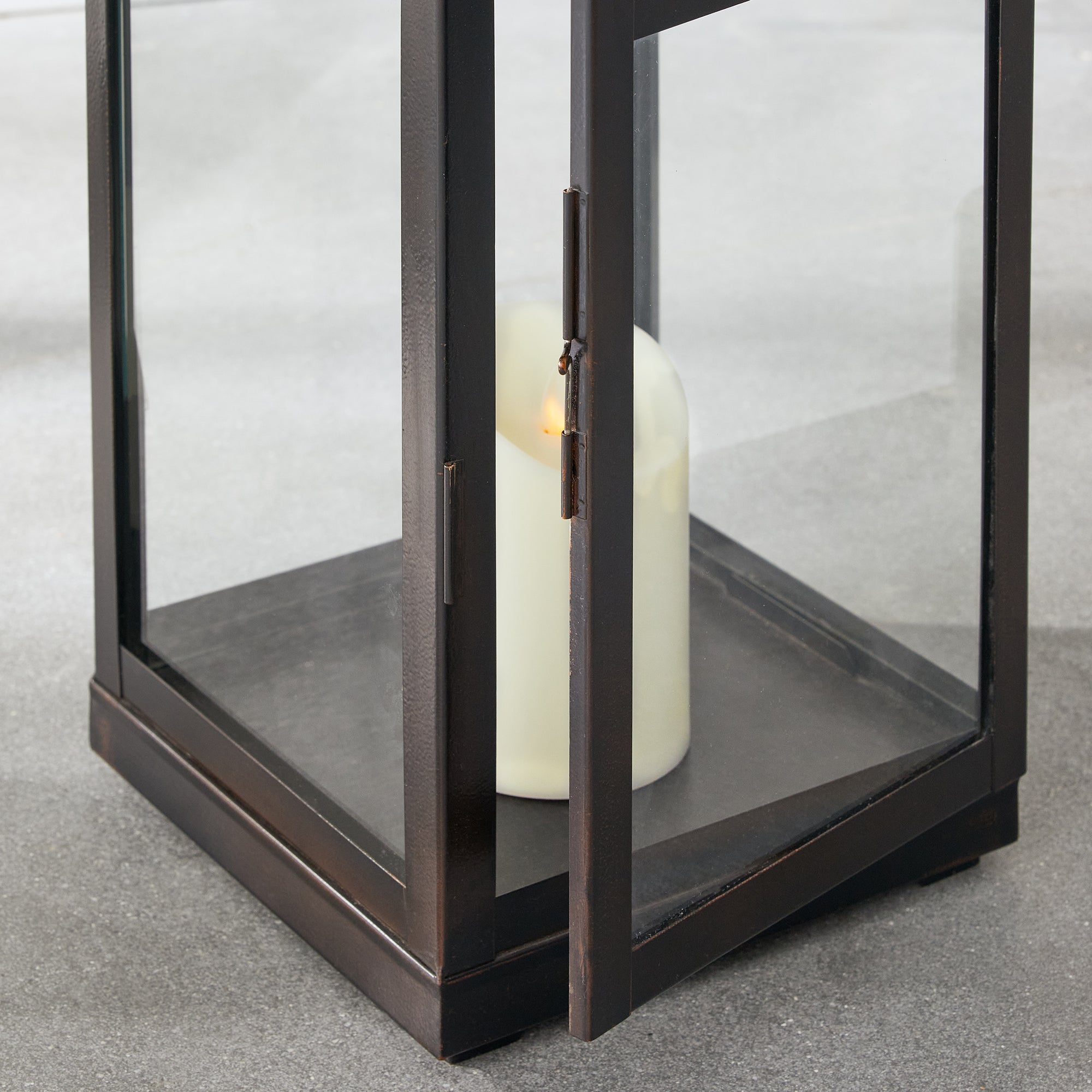 COLBY OUTDOOR LANTERN SMALL