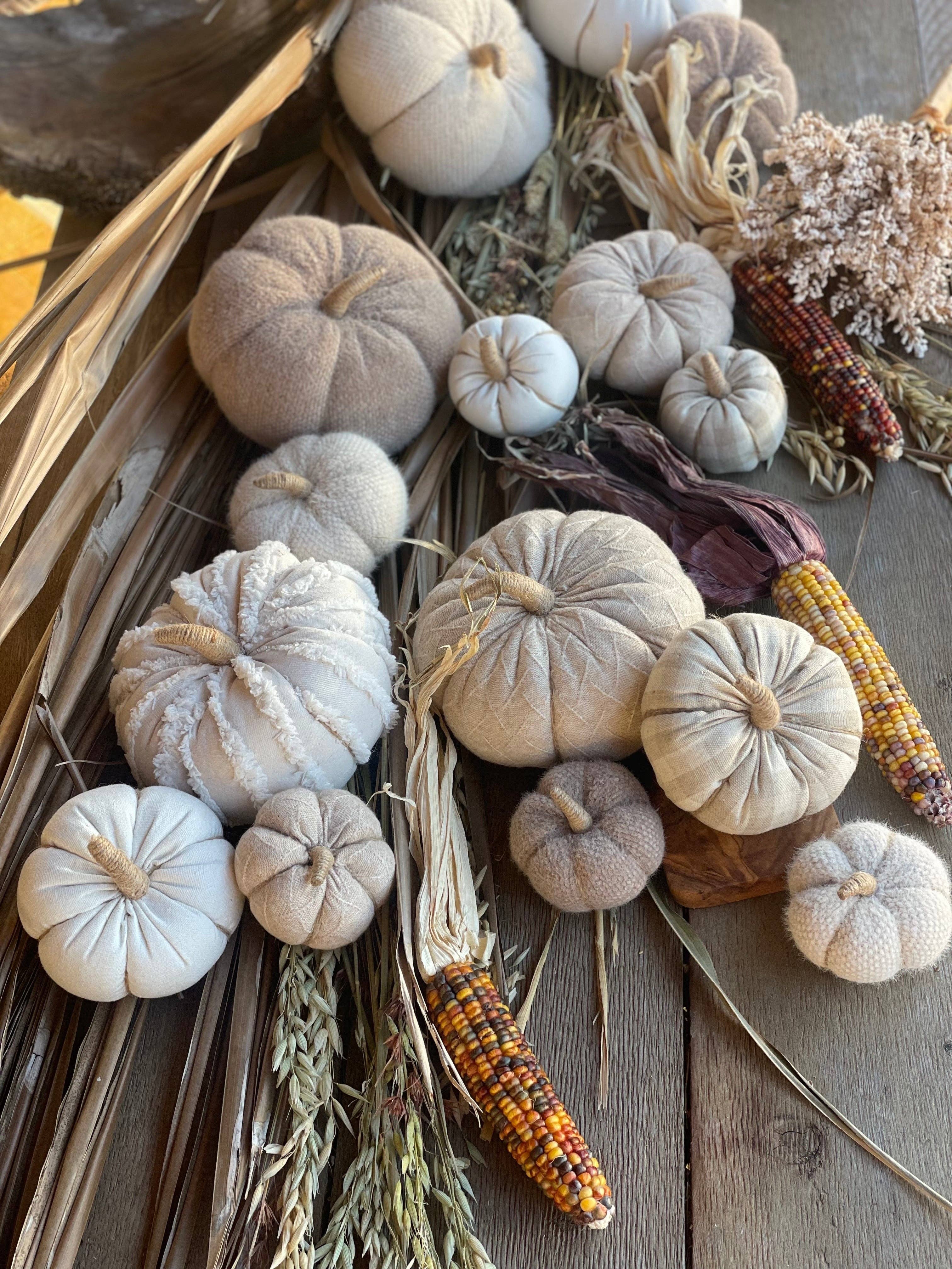 Sm. Cream Fuzzy Fall Fabric Pumpkin