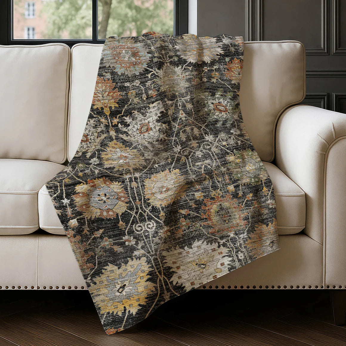 Aristo AR6 Black Throw Blanket