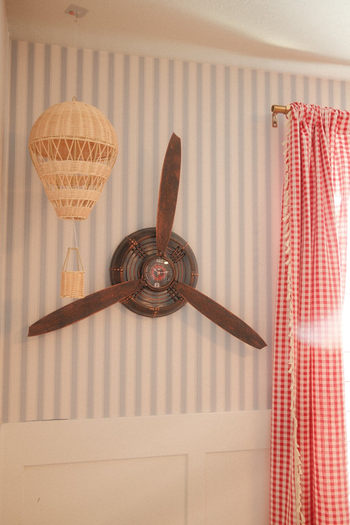 Curt Wallpaper by Hailey Kiefer Designs