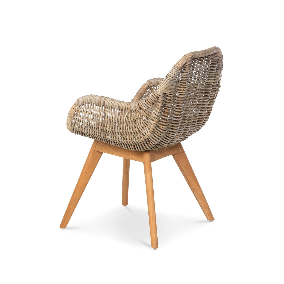 Rattan Lounge Chair | Stylish and Relaxed Seating