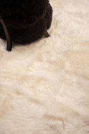 SNOW – Long Hair Sheepskin Rug