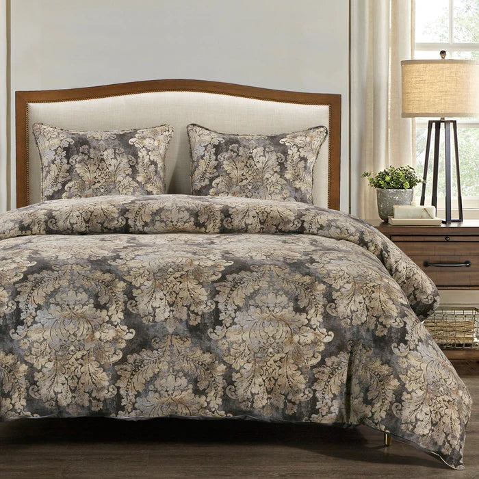 Victoria Damask Bedding Set