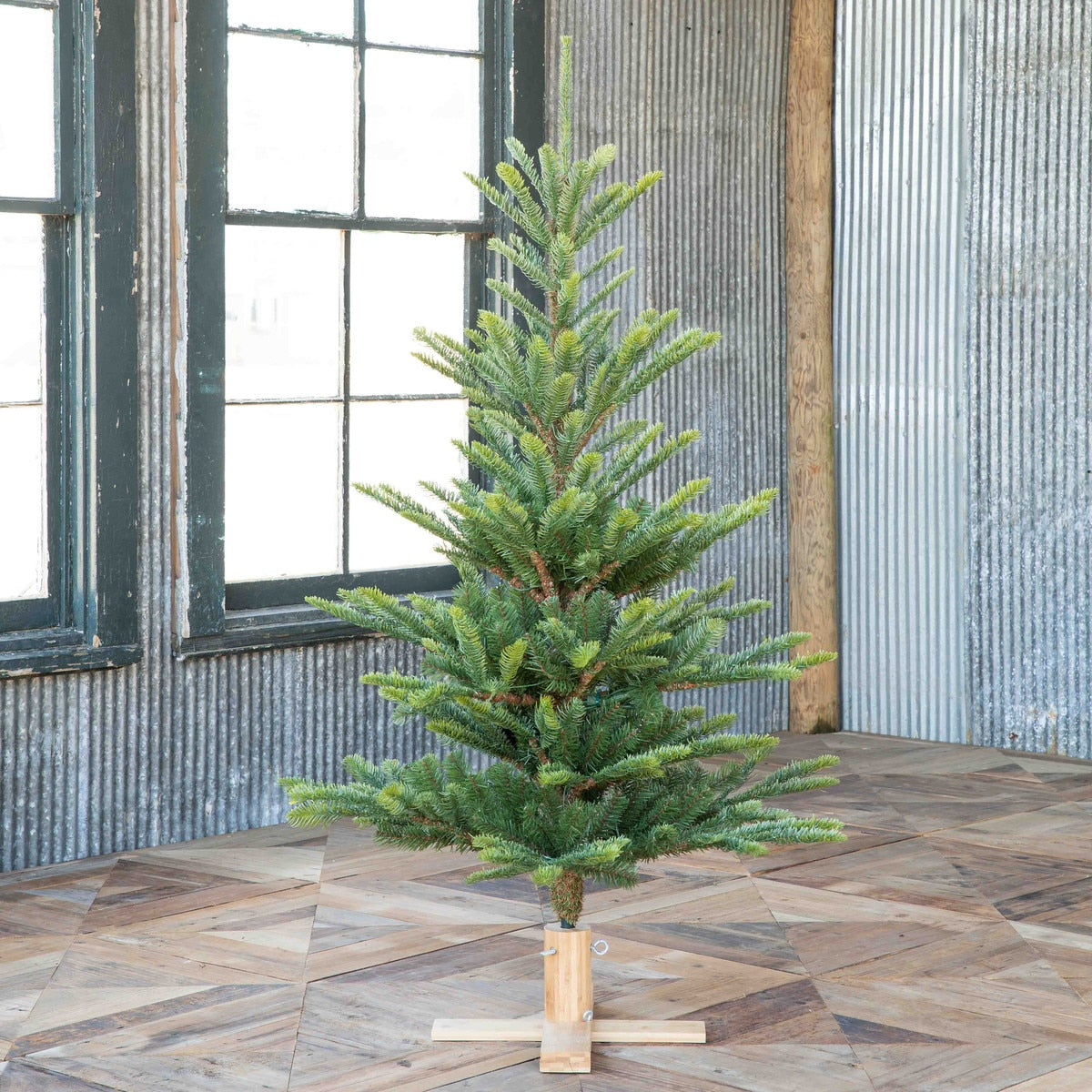 5' Great Northern Spruce Tree with Micro LED Lights | Cozy Holiday Tree