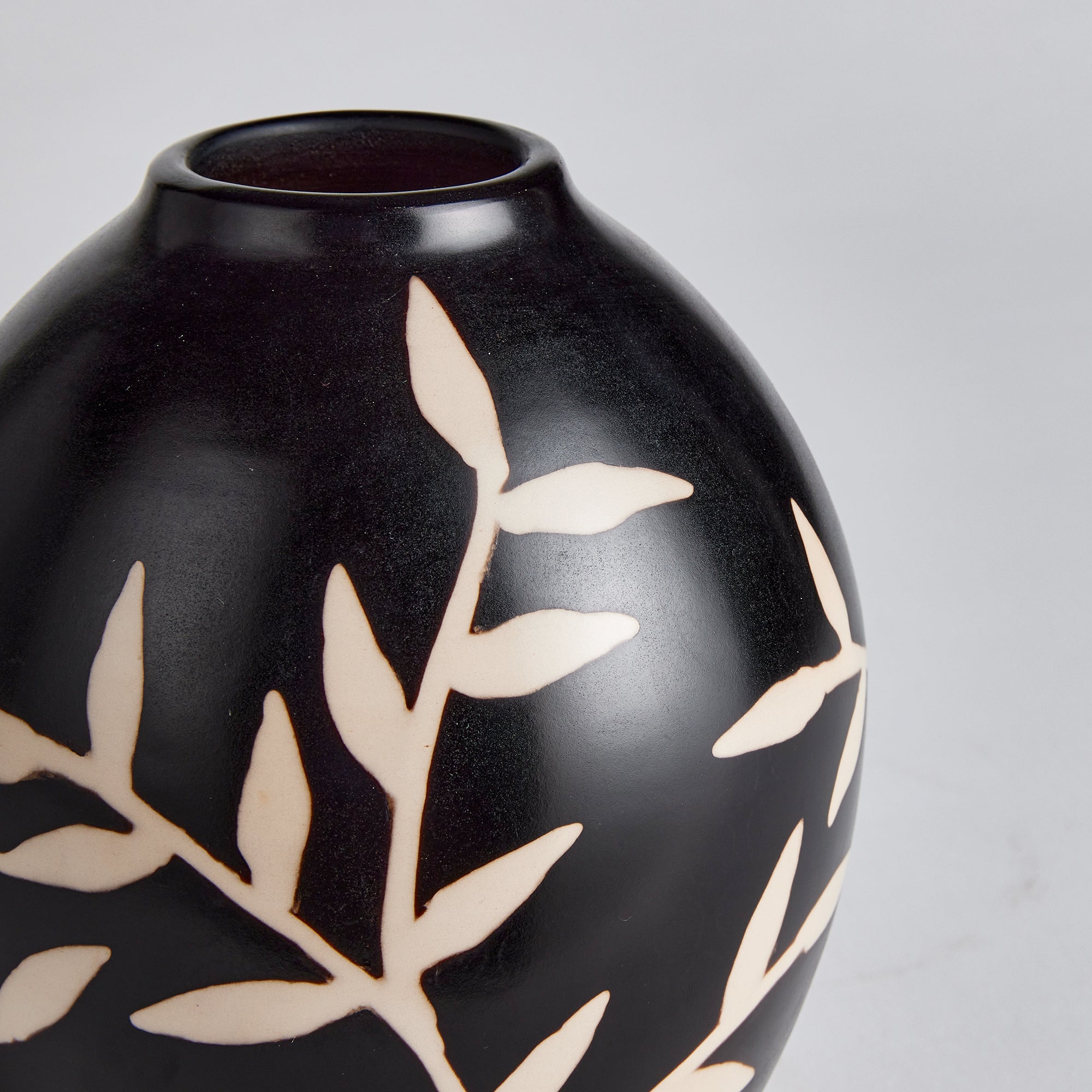DAYANA VASE SMALL