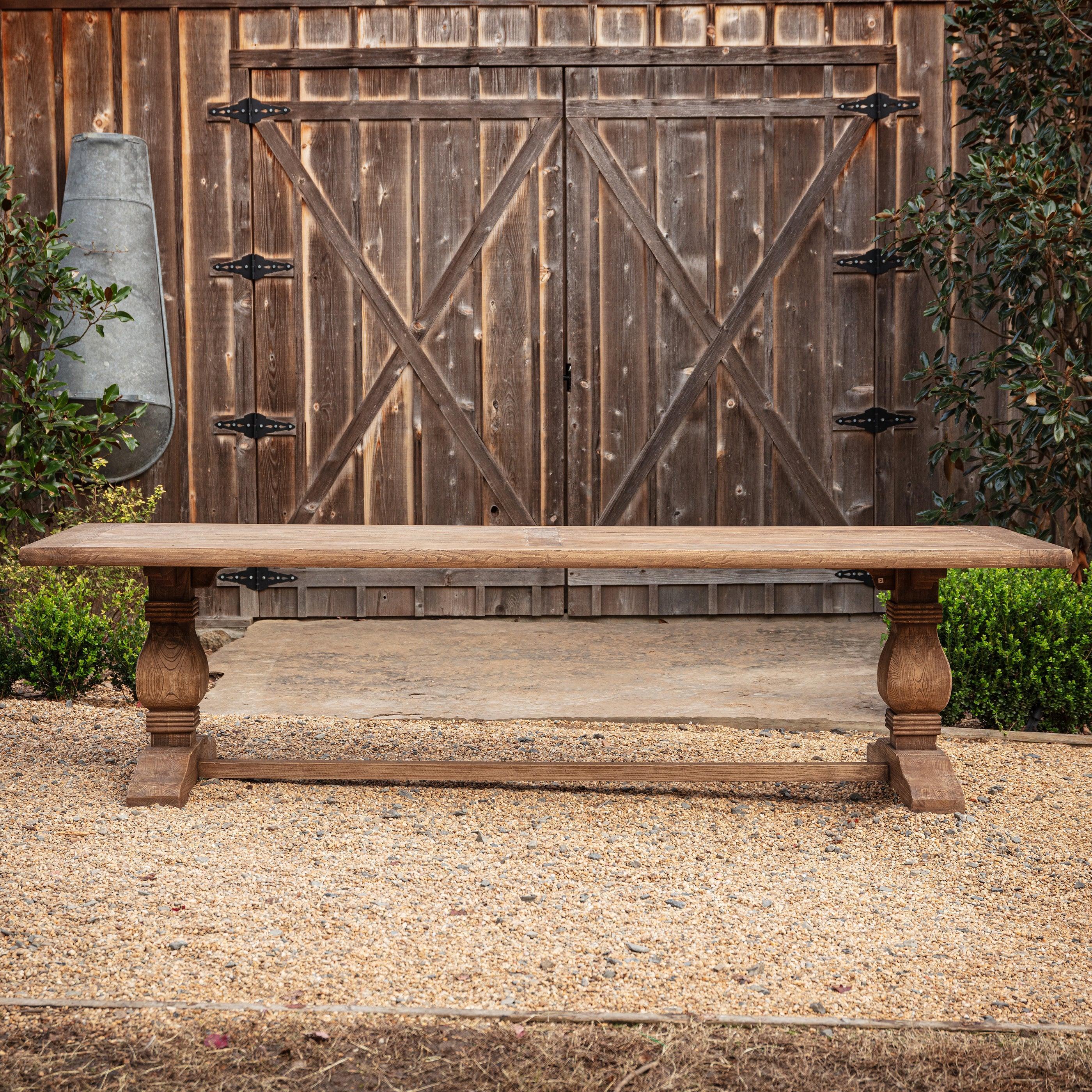 Ala Familia Dining Table