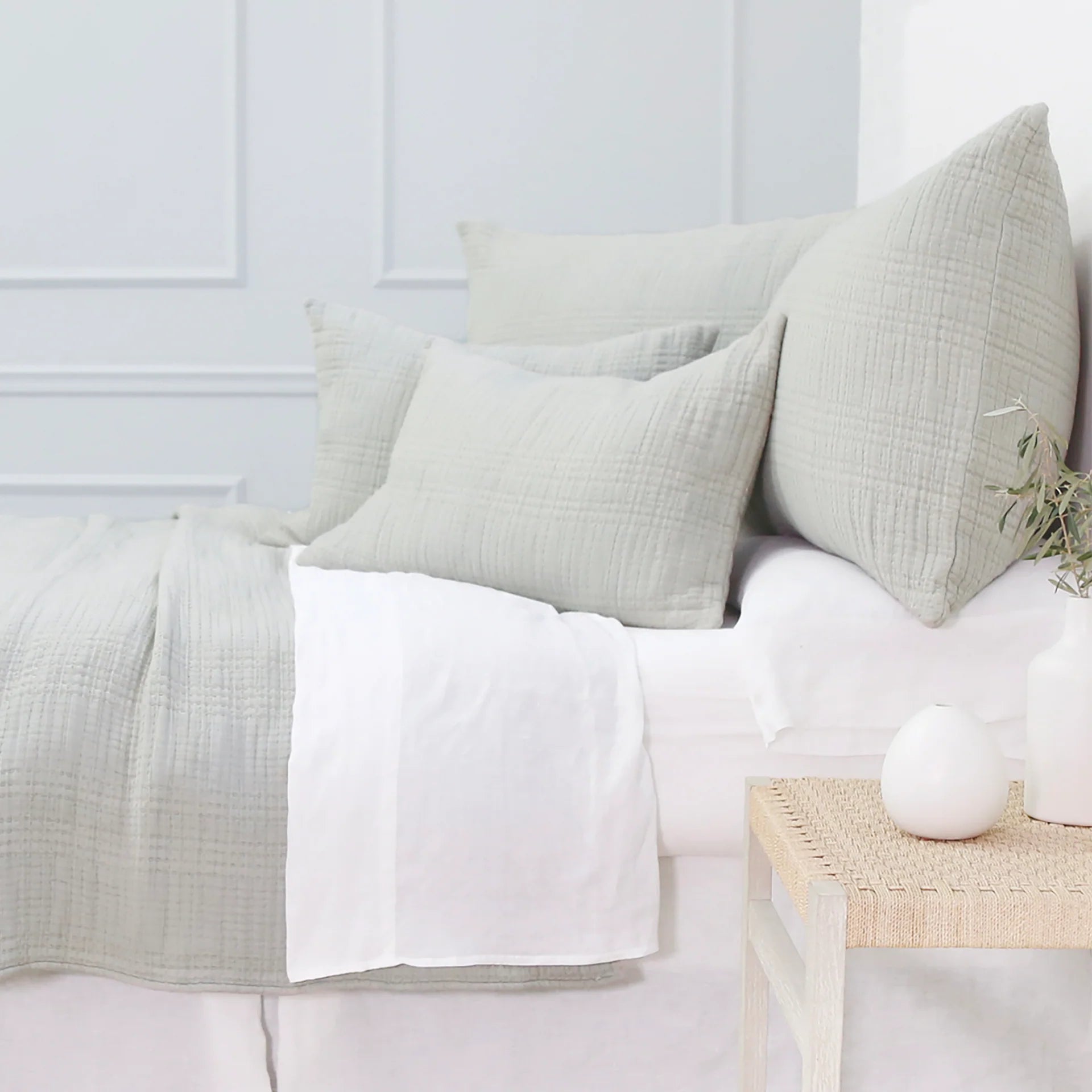 Arrowhead Big Pillow 28" X 36" With Insert ~ Cream