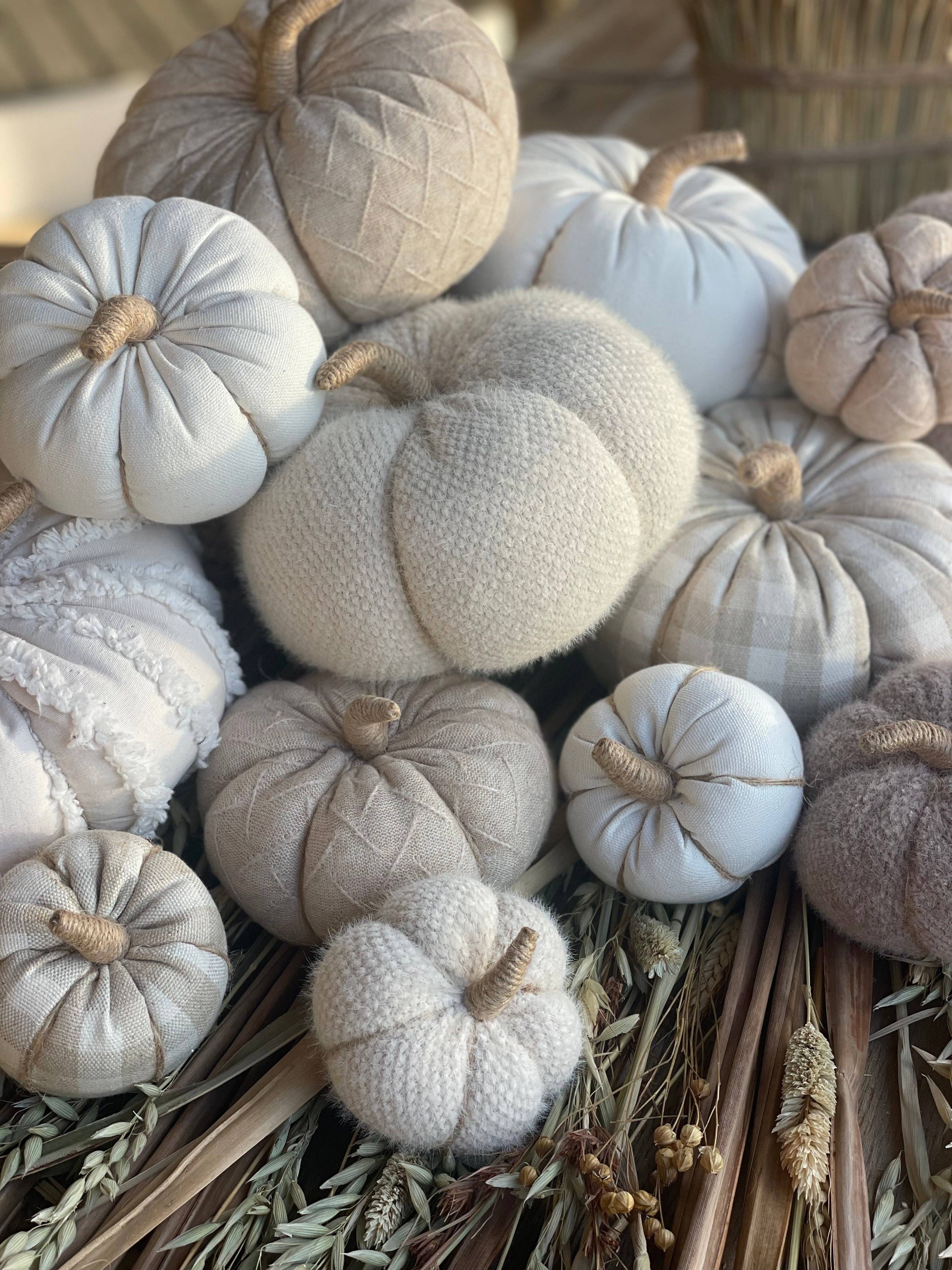 CF-3139 - Sm. Tan Fuzzy Fall Fabric Pumpkin