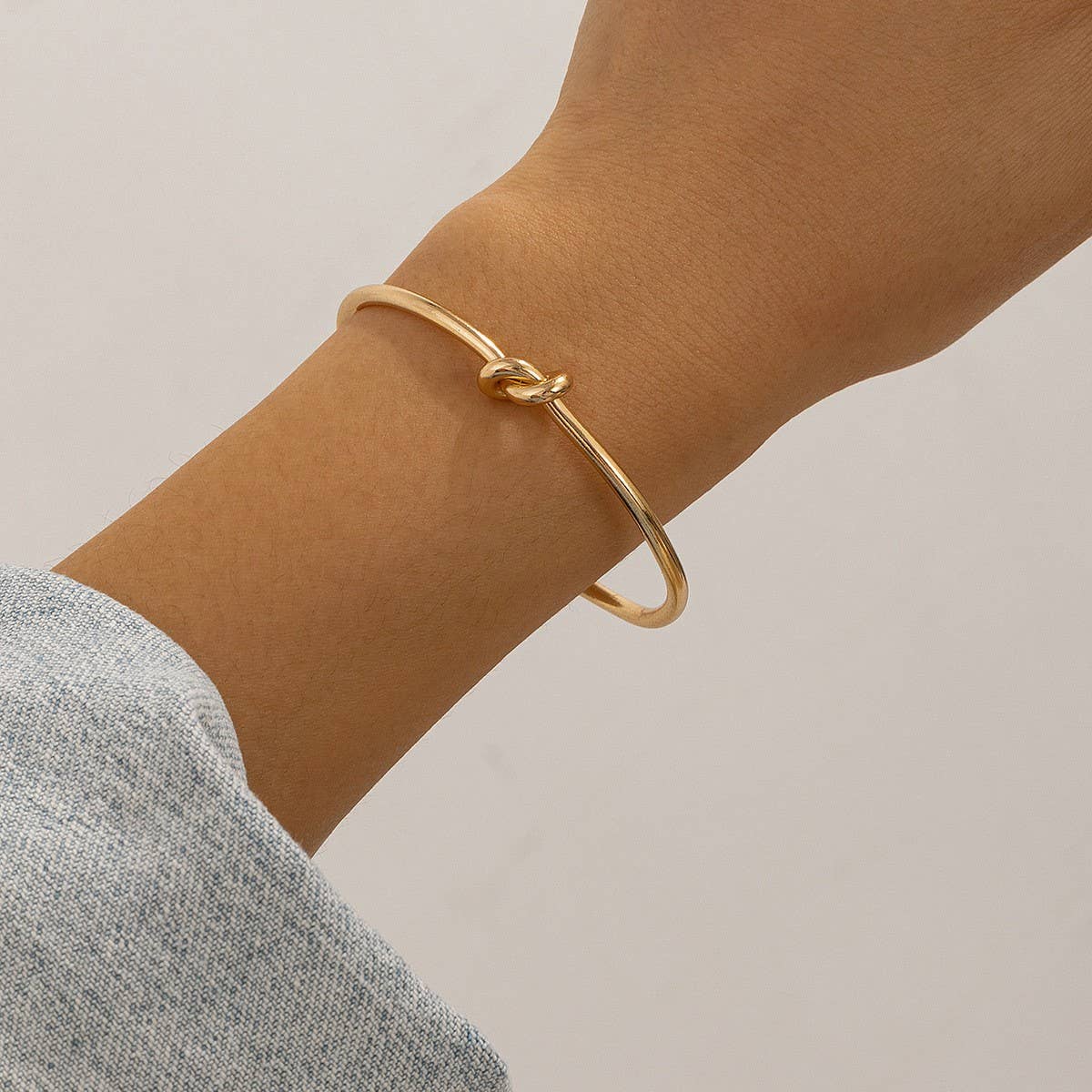 SIMPLE DOUBLE-LAYER HOLLOW KNOTTED OPEN BRACELET_CWMM3101: TYPE9 / (OS) 1