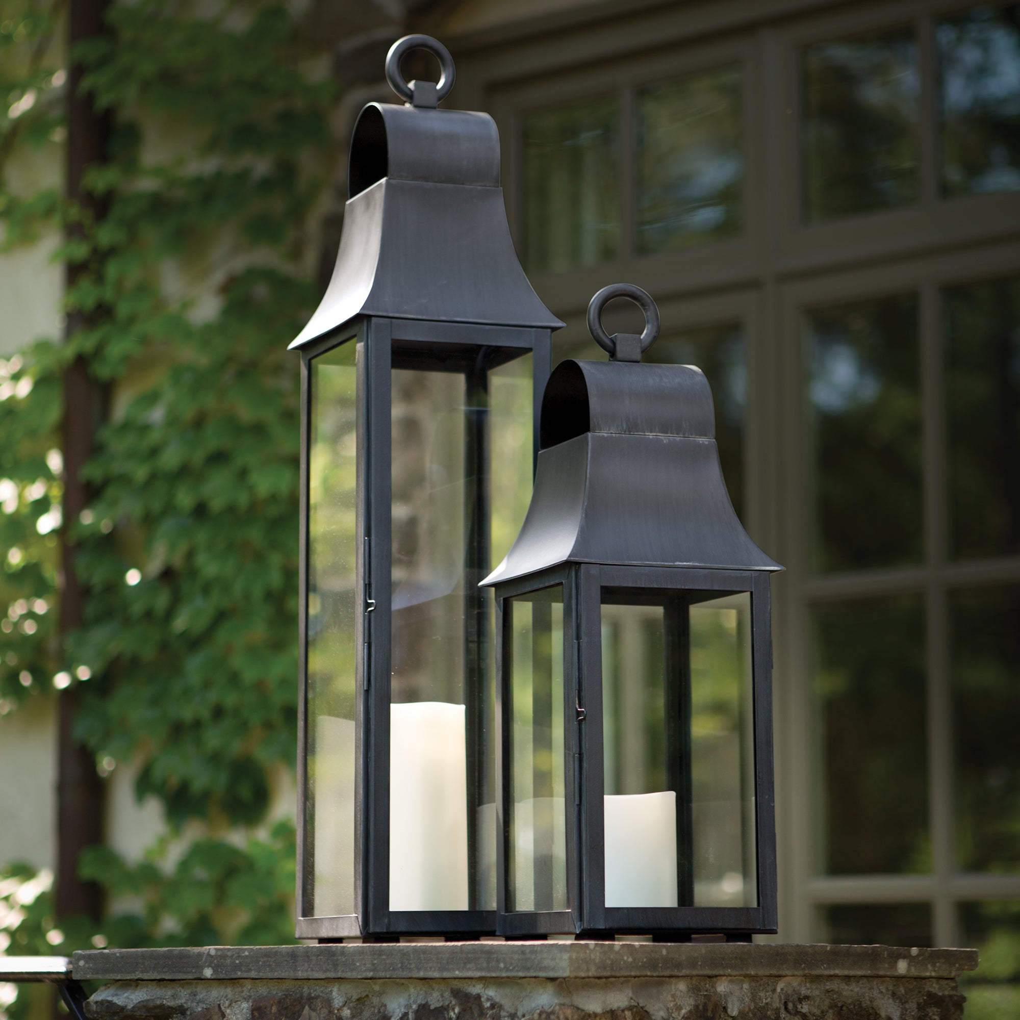 GENEVA OUTDOOR LANTERN 21.5"