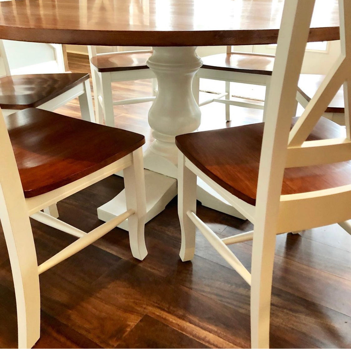 Revolution Round Dining Table