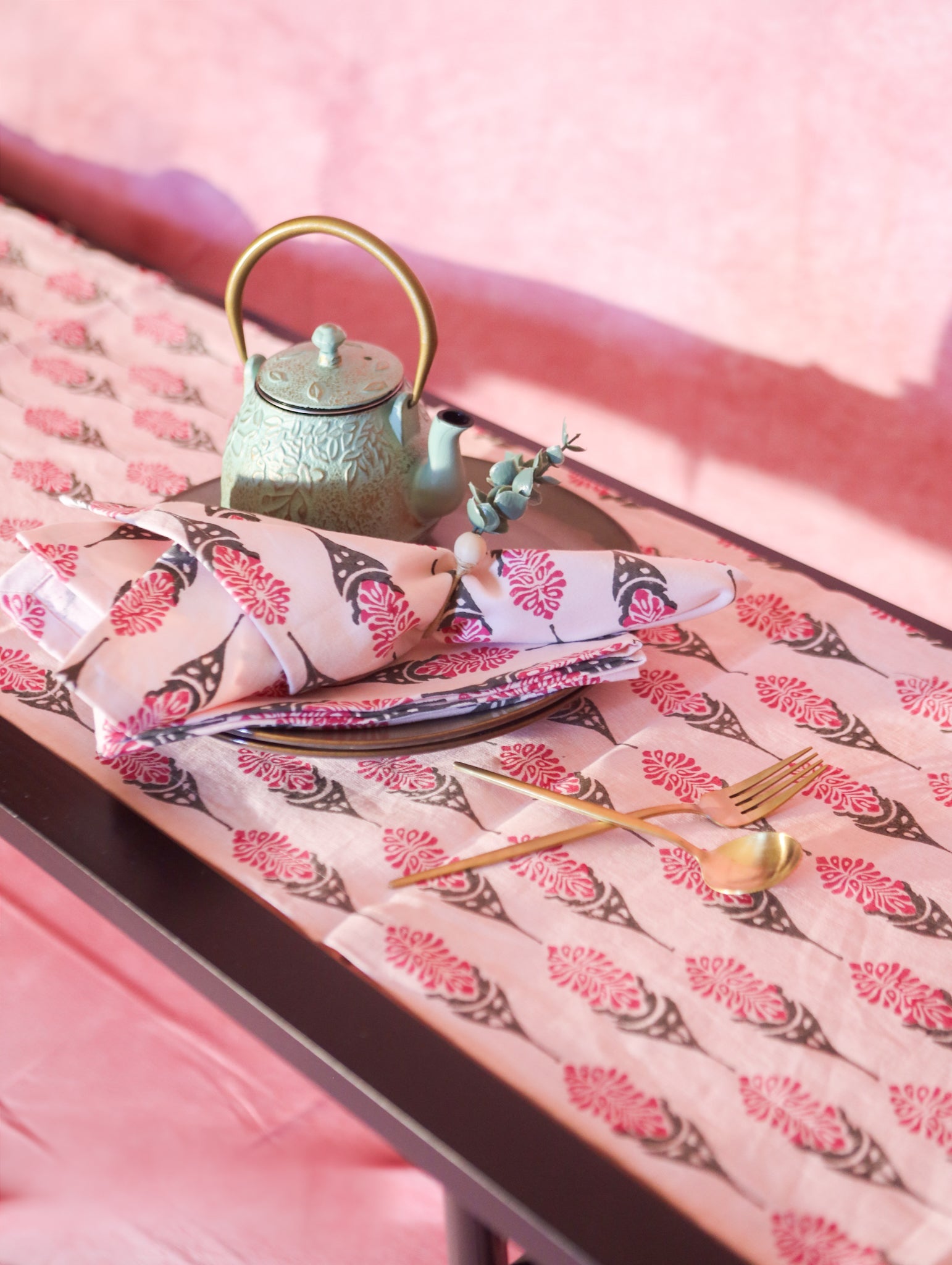 Bahaar Hand Printed Table Runner - Pink