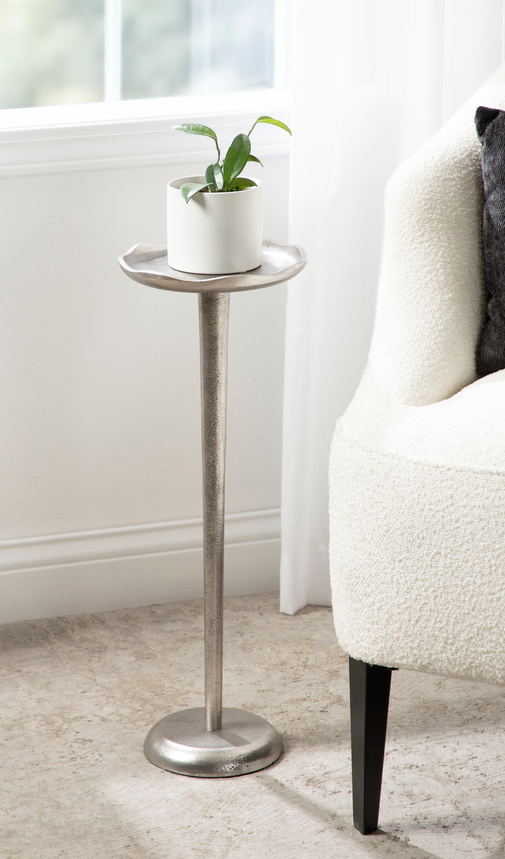Alessia Round Drink Table